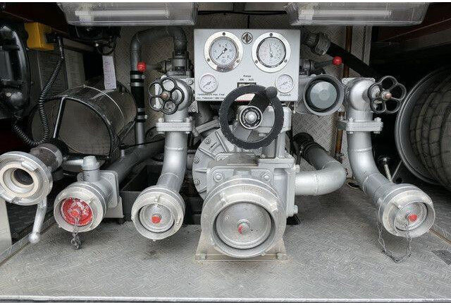 İtfaiye aracı Mercedes-Benz 814 F/Feuerwehr/Pumpe/9 Sitze: fotoğraf 10