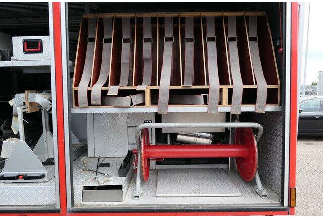 İtfaiye aracı Mercedes-Benz 814 F/Feuerwehr/Pumpe/9 Sitze: fotoğraf 6