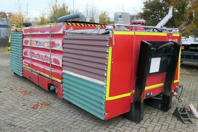 ROSENBAUER/Feuerwehr/Wasserwerfer - İtfaiye aracı: fotoğraf 4 ROSENBAUER/Feuerwehr/Wasserwerfer - İtfaiye aracı: fotoğraf 4