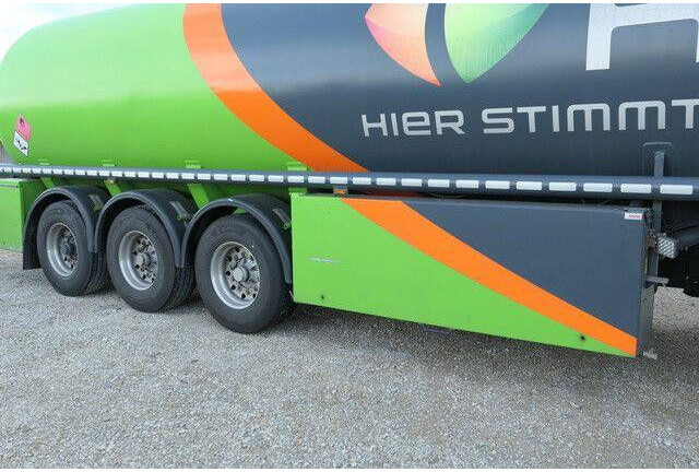 Schrader Z-STA24-42.7/4, Peilstab, 43m³, 4 Kammern - Tanker dorse: fotoğraf 2 Schrader Z-STA24-42.7/4, Peilstab, 43m³, 4 Kammern - Tanker dorse: fotoğraf 2