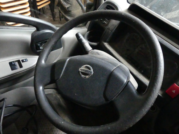 Camionnette tribenne Nissan F241 - Damperli kamyon: fotoğraf 5 Camionnette tribenne Nissan F241 - Damperli kamyon: fotoğraf 5