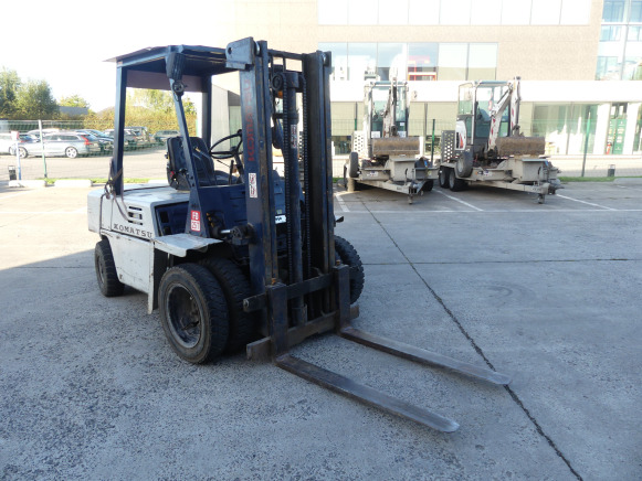 Chariot élévateur Komatsu FD25T - Dizel forklift: fotoğraf 2 Chariot élévateur Komatsu FD25T - Dizel forklift: fotoğraf 2