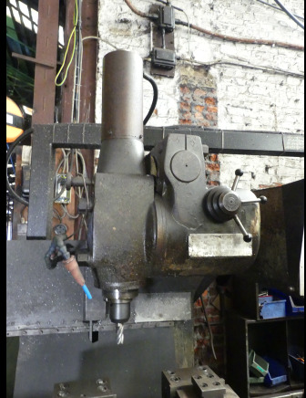Fraiseuse universelle CNC 3 axes Abene - Freze makinesi: fotoğraf 2 Fraiseuse universelle CNC 3 axes Abene - Freze makinesi: fotoğraf 2