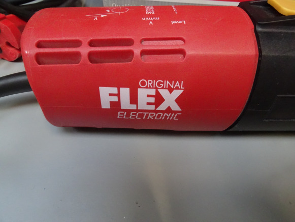Ponceuse à bande FLEX LBS1105VE - Metal işleme makinası: fotoğraf 3 Ponceuse à bande FLEX LBS1105VE - Metal işleme makinası: fotoğraf 3