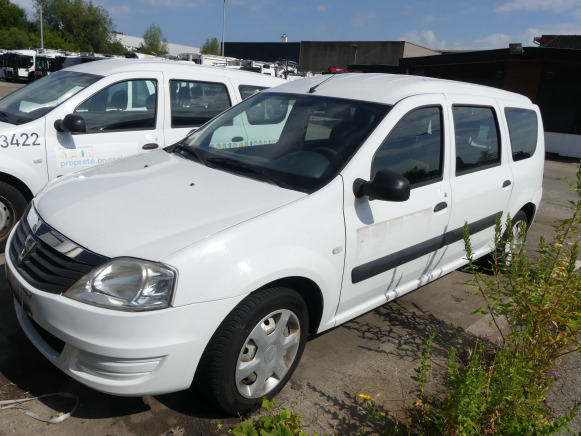 REF:10423 - Voiture Dacia Logan 1.5 DCI break (2012-254.373 km) - Çift kabin kamyonet: fotoğraf 1 REF:10423 - Voiture Dacia Logan 1.5 DCI break (2012-254.373 km) - Çift kabin kamyonet: fotoğraf 1