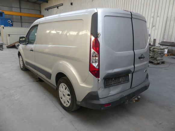 Utilitaire Ford Transit connect (2015-211.627 km) - Panelvan: fotoğraf 4 Utilitaire Ford Transit connect (2015-211.627 km) - Panelvan: fotoğraf 4