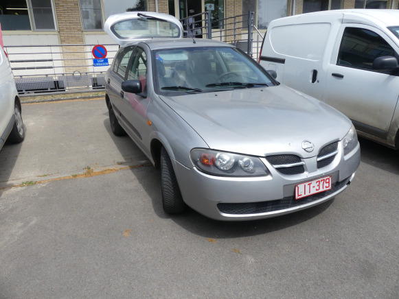 Voiture Nissan Almera (2003-123.640 km) - Binek araba: fotoğraf 1 Voiture Nissan Almera (2003-123.640 km) - Binek araba: fotoğraf 1
