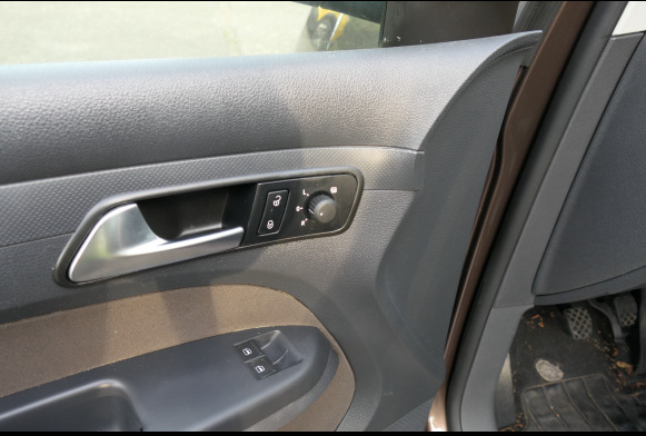 Voiture Volkswagen Caddy (2014-152.805 km) - Binek araba: fotoğraf 3 Voiture Volkswagen Caddy (2014-152.805 km) - Binek araba: fotoğraf 3