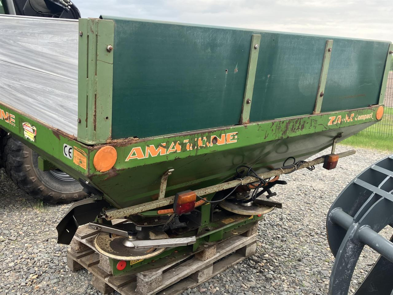 Amazone ZA-M 1000 Comp. - Gübre serpme makinesi: fotoğraf 4 Amazone ZA-M 1000 Comp. - Gübre serpme makinesi: fotoğraf 4