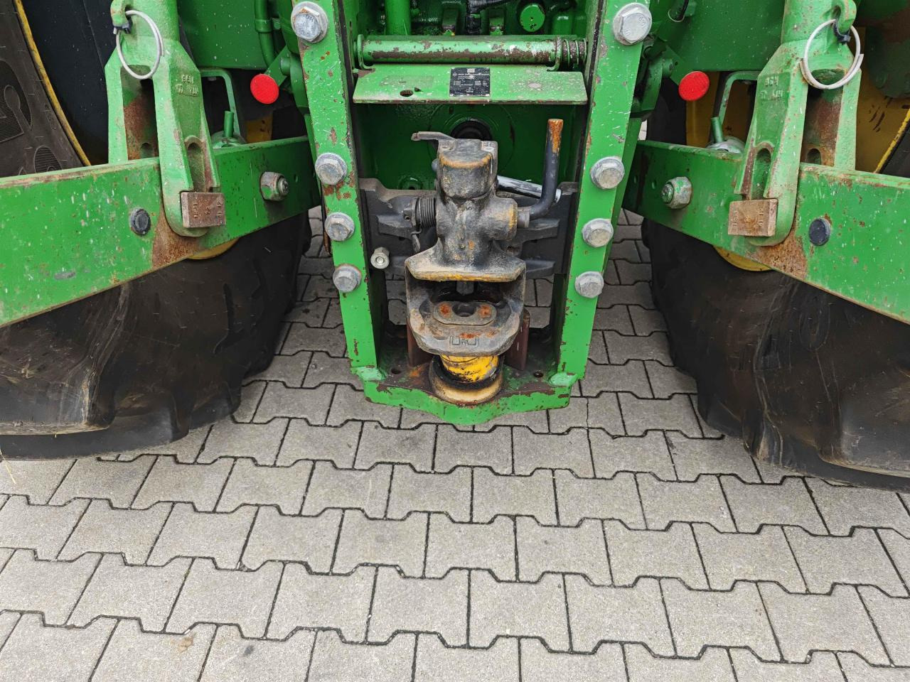 John Deere 6210R - Traktör: fotoğraf 5 John Deere 6210R - Traktör: fotoğraf 5