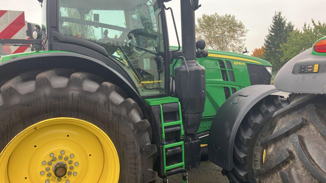 John Deere 6230R - Traktör: fotoğraf 3 John Deere 6230R - Traktör: fotoğraf 3