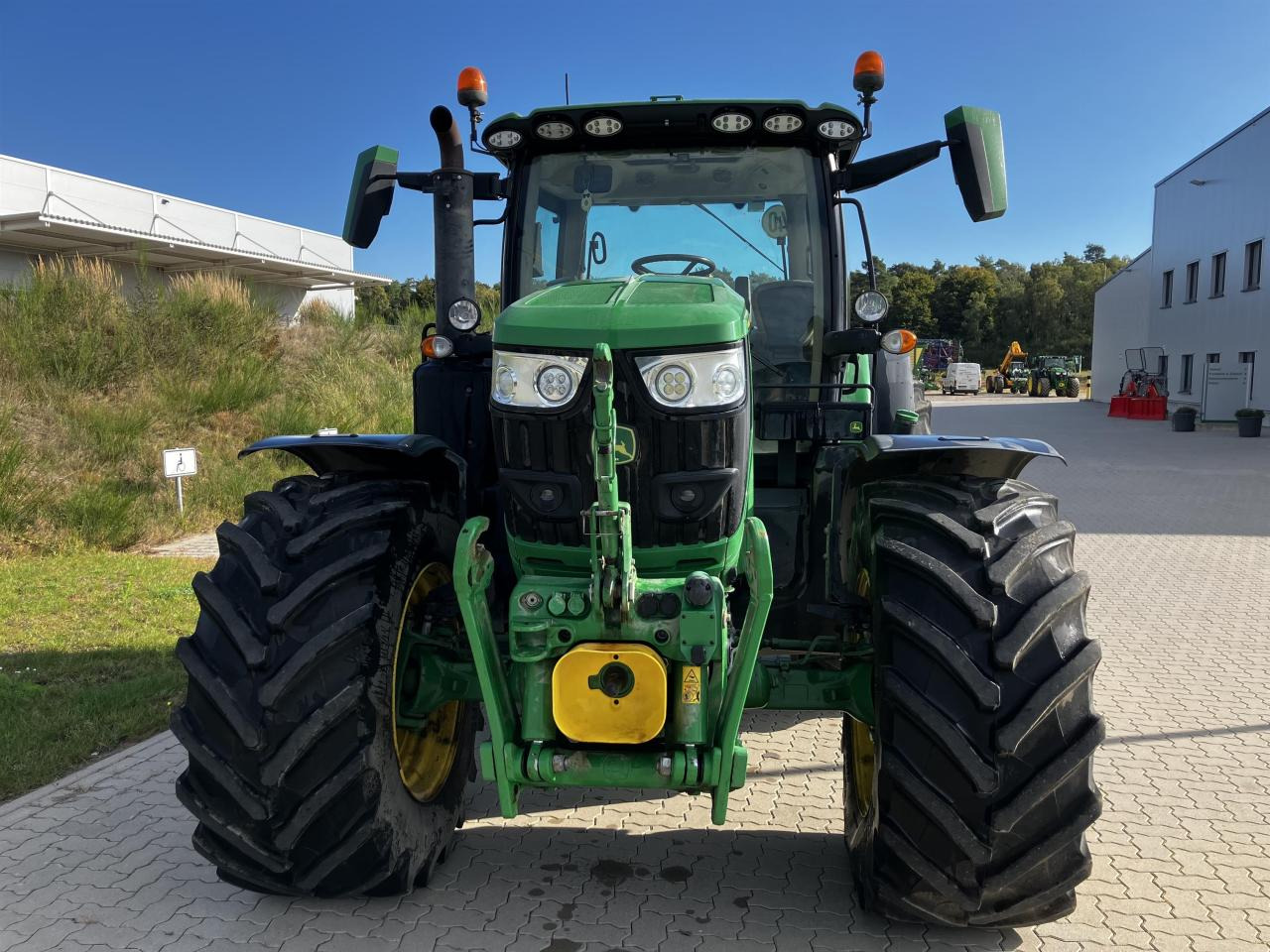 John Deere 6R 185 - Traktör: fotoğraf 3 John Deere 6R 185 - Traktör: fotoğraf 3
