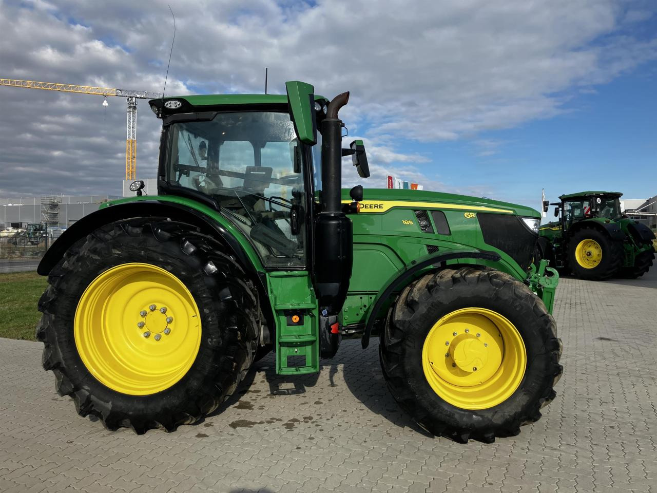John Deere 6R 185 - Traktör: fotoğraf 2 John Deere 6R 185 - Traktör: fotoğraf 2