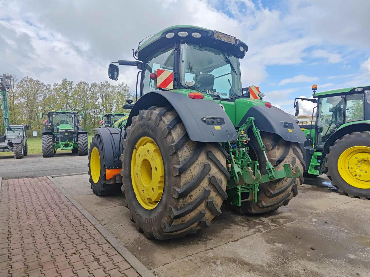 John Deere 8400R - Traktör: fotoğraf 5 John Deere 8400R - Traktör: fotoğraf 5