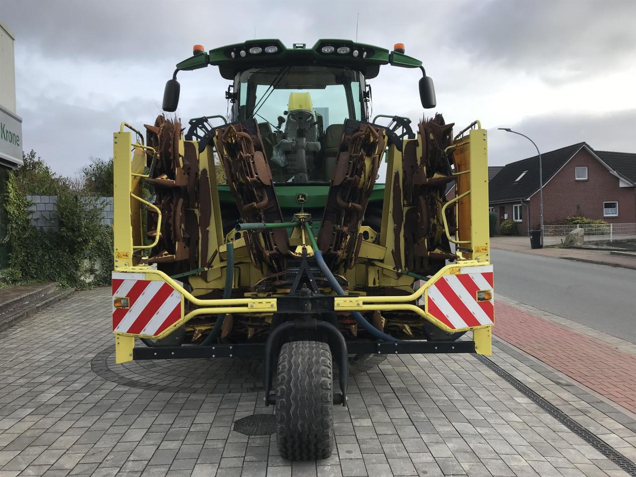 John Deere 8600 - Silaj makinesi: fotoğraf 3 John Deere 8600 - Silaj makinesi: fotoğraf 3