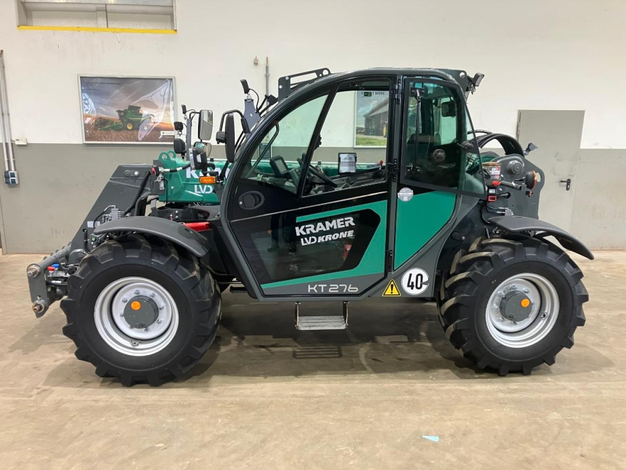 Kramer KT276 - Teleskopik yükleyici: fotoğraf 1 Kramer KT276 - Teleskopik yükleyici: fotoğraf 1