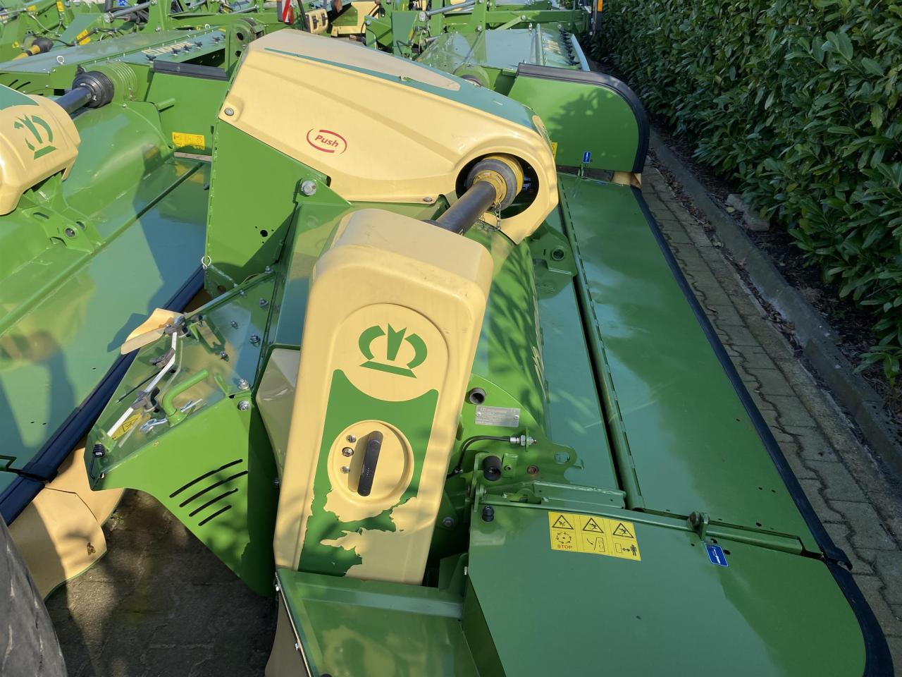 Krone EC F 320 CV - Çayır biçme makinesi: fotoğraf 1 Krone EC F 320 CV - Çayır biçme makinesi: fotoğraf 1