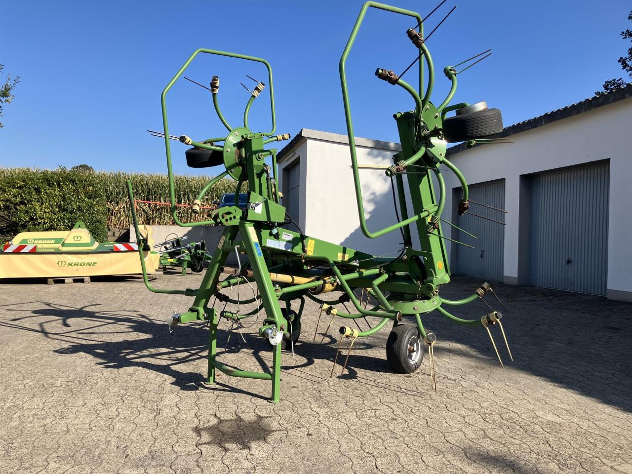 Krone KW 5.52/4x7 - Ot toplama tırmığı: fotoğraf 1 Krone KW 5.52/4x7 - Ot toplama tırmığı: fotoğraf 1