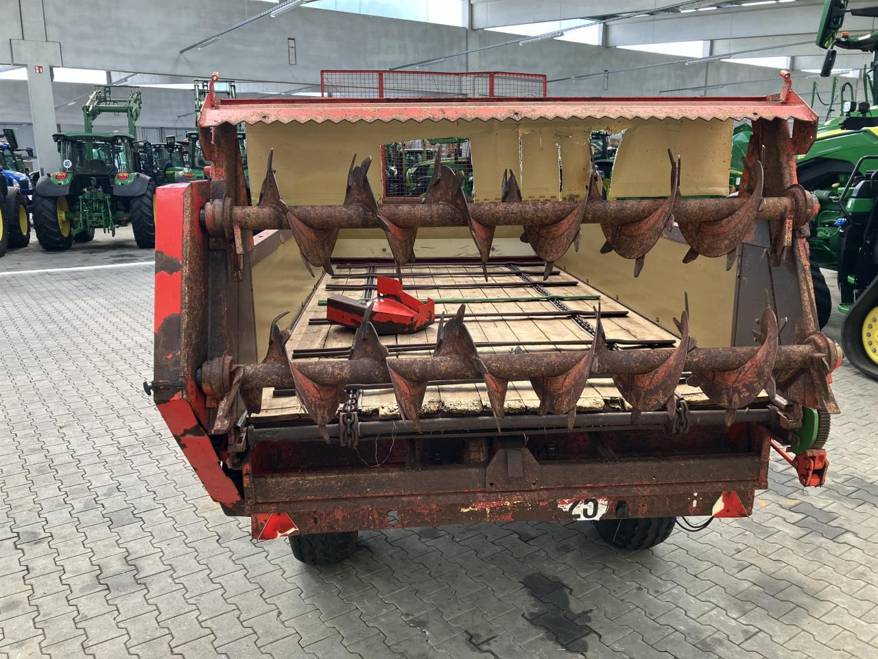 Krone Optimat 4.0 - Gübresi serpme makinesi: fotoğraf 4 Krone Optimat 4.0 - Gübresi serpme makinesi: fotoğraf 4