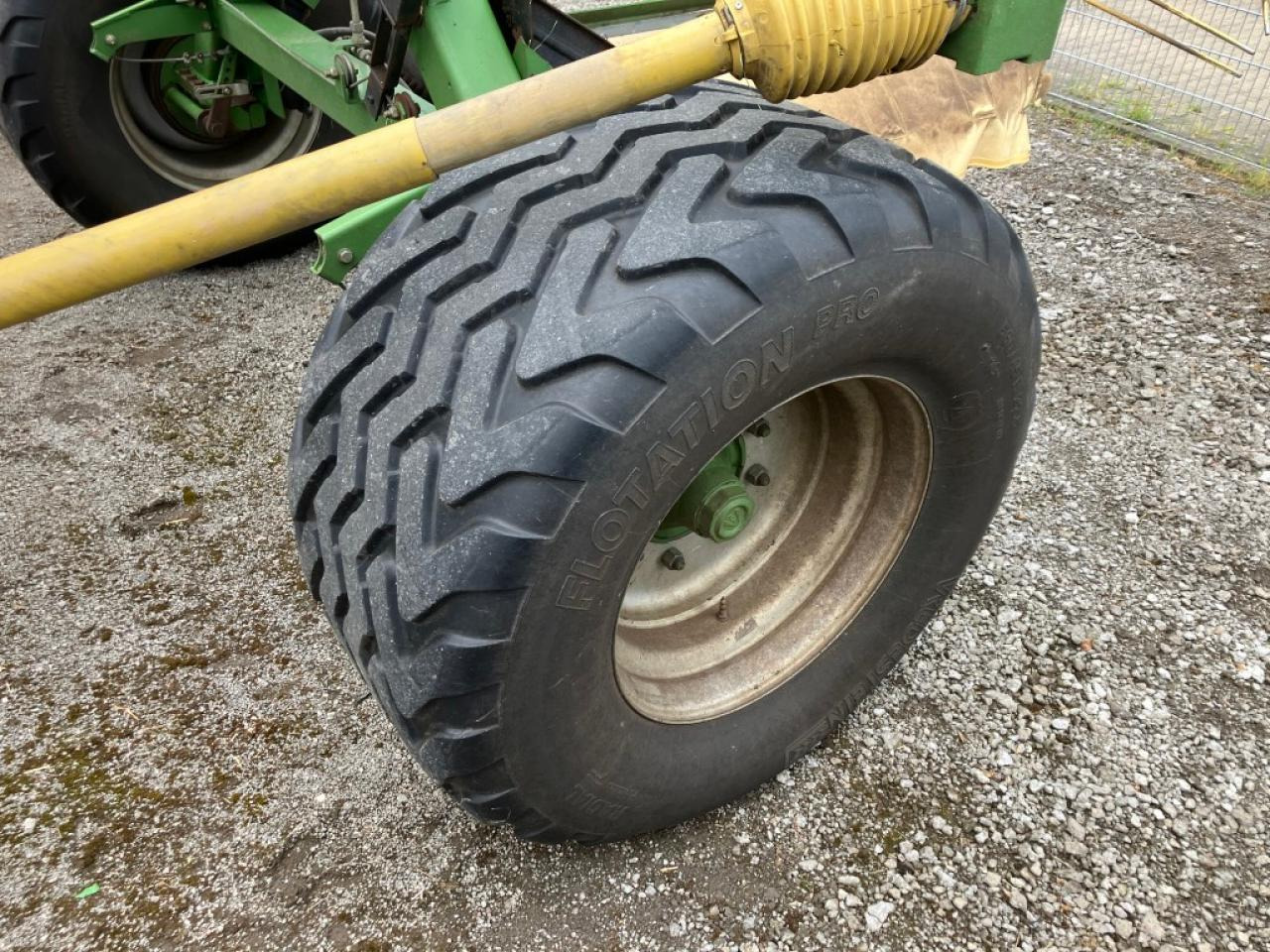 Krone SWADRO 1400 - Ot toplama tırmığı: fotoğraf 5 Krone SWADRO 1400 - Ot toplama tırmığı: fotoğraf 5