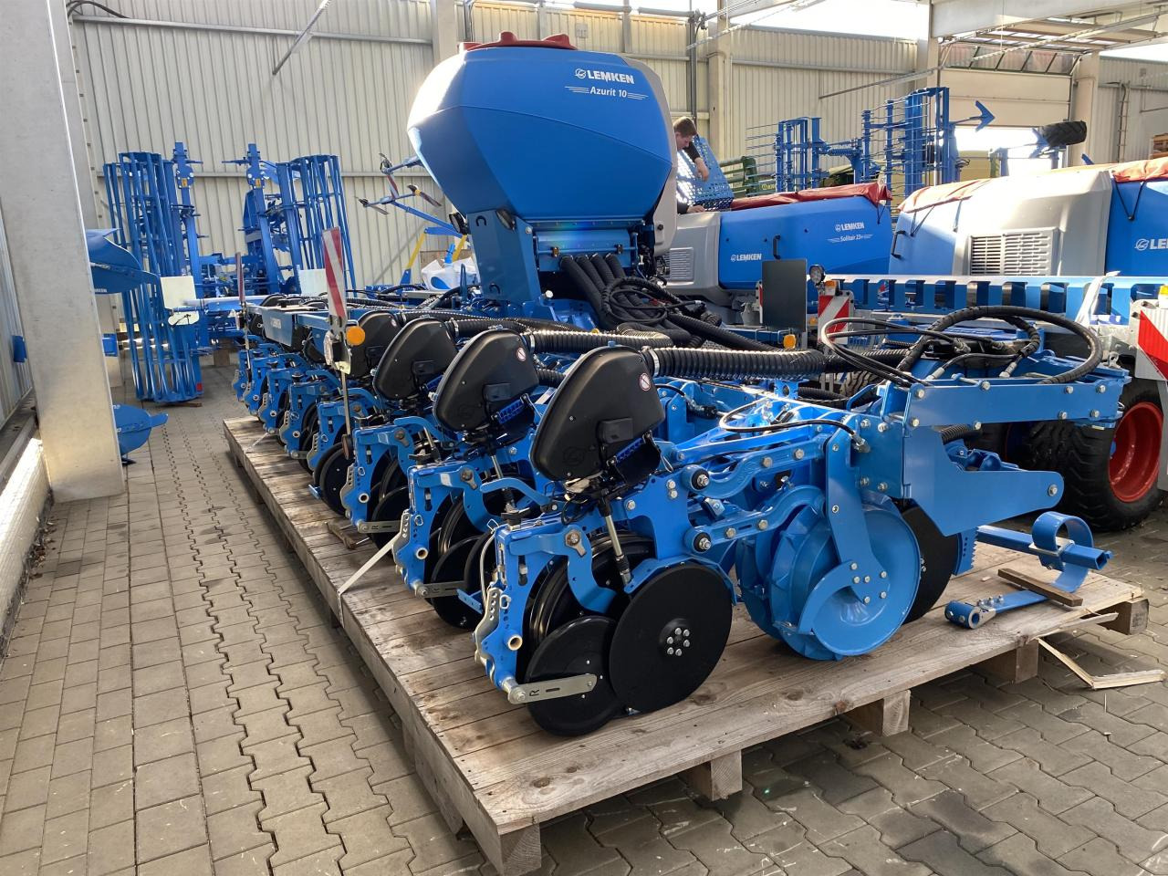 Lemken Azurit 10 K 8 - Hassas ekim makinesi: fotoğraf 5 Lemken Azurit 10 K 8 - Hassas ekim makinesi: fotoğraf 5