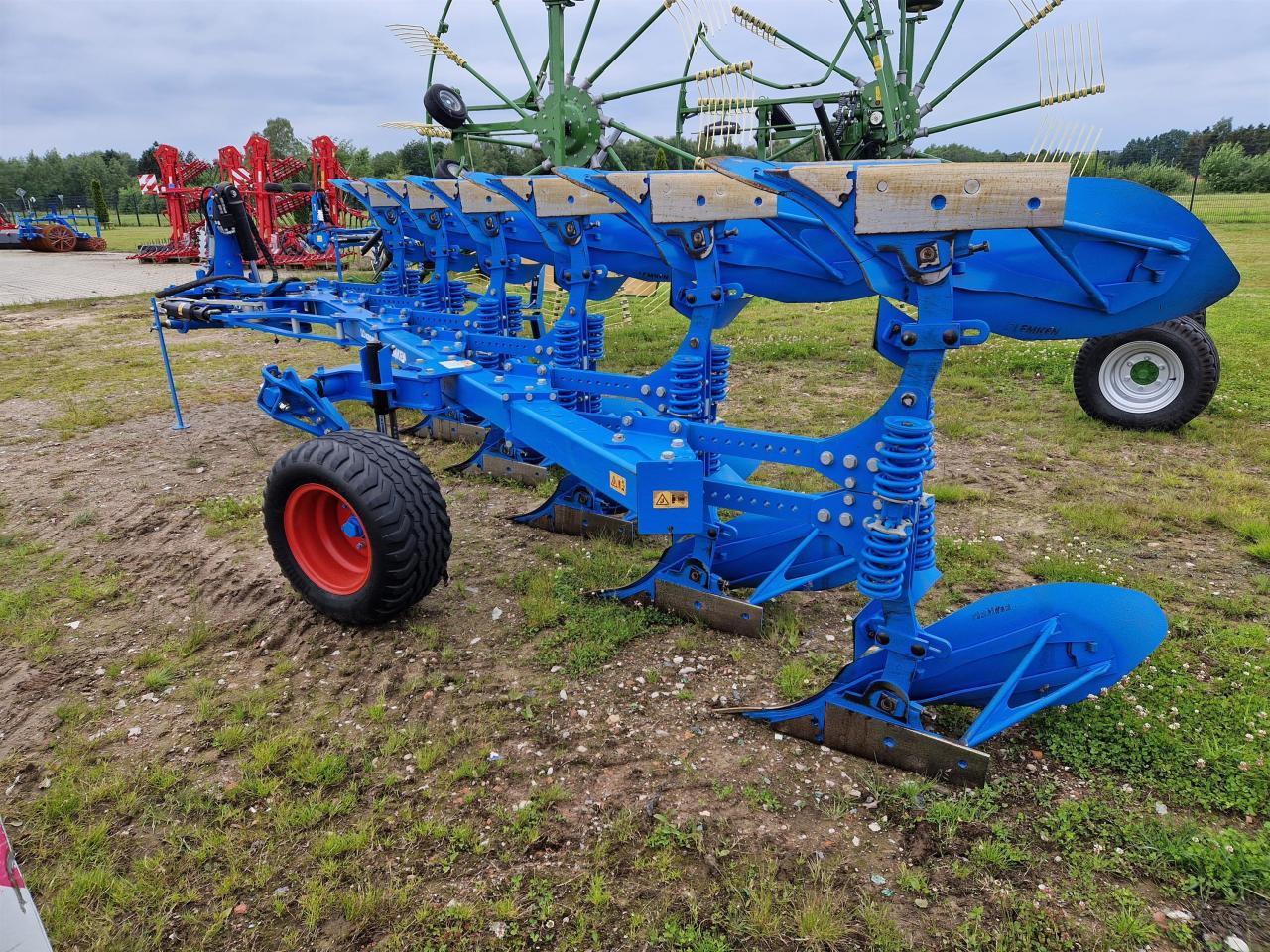 Lemken Juwel 8 M X 5+1 - Pulluk: fotoğraf 4 Lemken Juwel 8 M X 5+1 - Pulluk: fotoğraf 4