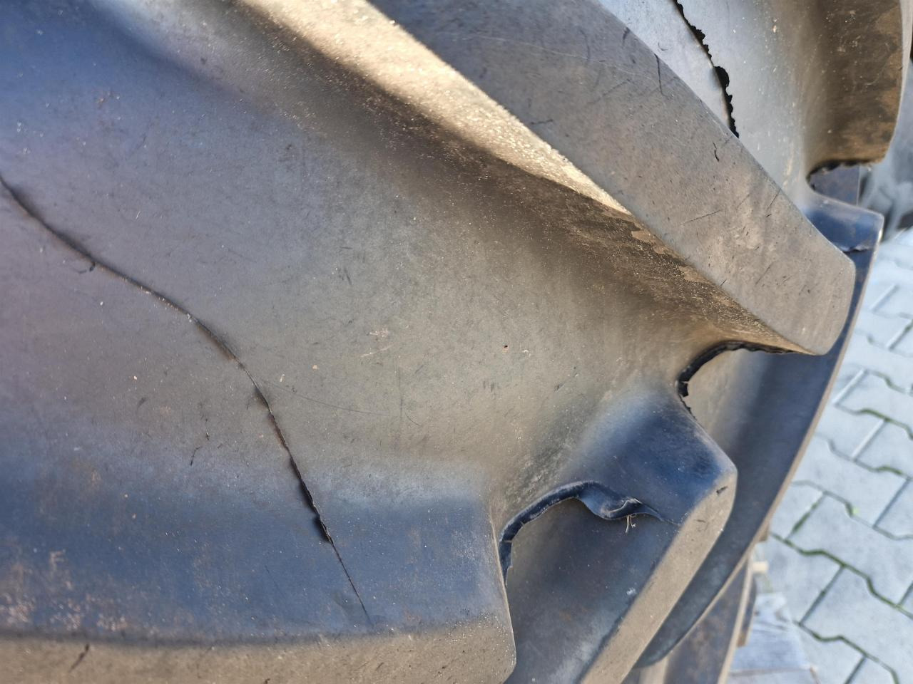 Michelin 480/70R38 - Lastik - Tarım araçları: fotoğraf 2 Michelin 480/70R38 - Lastik - Tarım araçları: fotoğraf 2