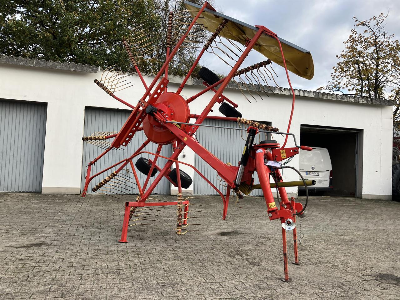 Niemeyer Twin 470 -DH - Ot toplama tırmığı: fotoğraf 3 Niemeyer Twin 470 -DH - Ot toplama tırmığı: fotoğraf 3