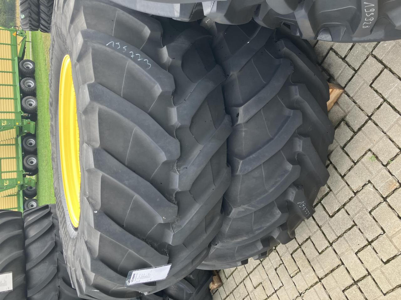 Trelleborg 710/75R42 - Lastik - Tarım araçları: fotoğraf 3 Trelleborg 710/75R42 - Lastik - Tarım araçları: fotoğraf 3