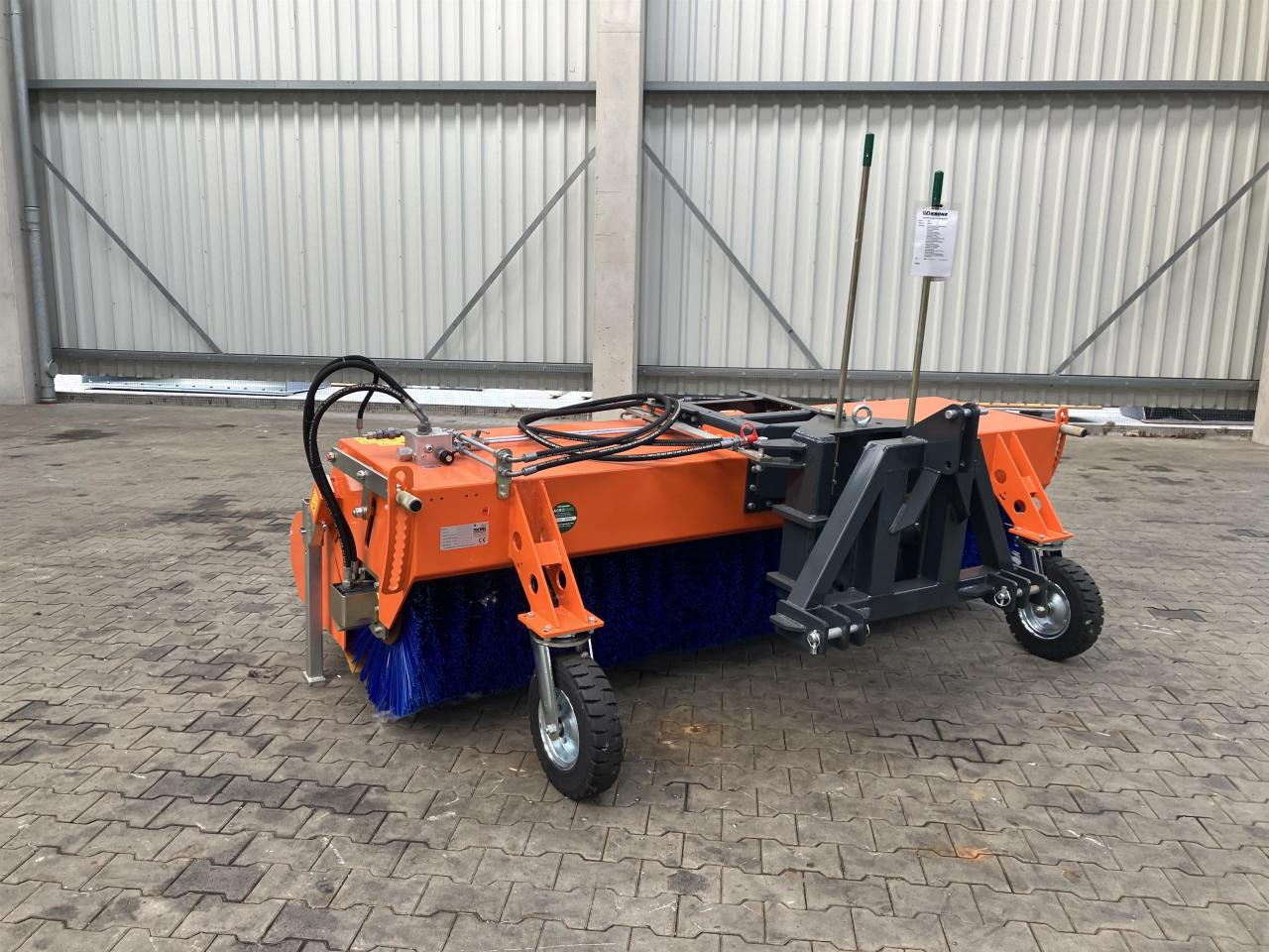 Tuchel Profi-Champ 280 - Yol süpürme fırça: fotoğraf 1 Tuchel Profi-Champ 280 - Yol süpürme fırça: fotoğraf 1