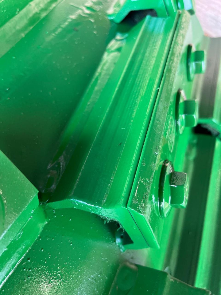 John Deere Häckseltrommel 40 Messer - Yedek parça - Tarım araçları: fotoğraf 5 John Deere Häckseltrommel 40 Messer - Yedek parça - Tarım araçları: fotoğraf 5