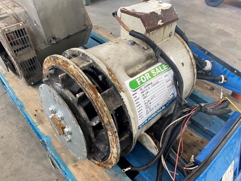 AC Generator 20 KVA generatordeel Alternator - Elektrikli jeneratör: fotoğraf 4 AC Generator 20 KVA generatordeel Alternator - Elektrikli jeneratör: fotoğraf 4