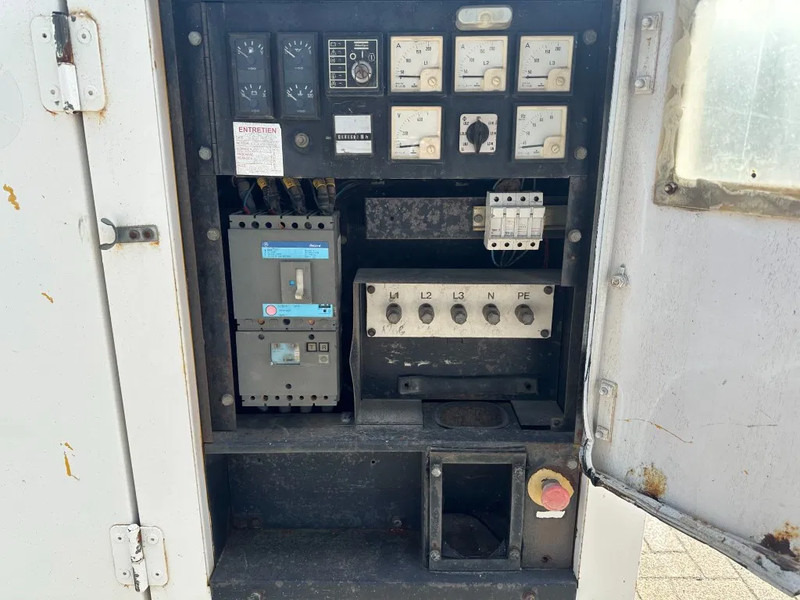 Atlas-Copco QAS 130 Perkins Mecc Alte Spa 130 kVA Silent generatorset - Elektrikli jeneratör: fotoğraf 5 Atlas-Copco QAS 130 Perkins Mecc Alte Spa 130 kVA Silent generatorset - Elektrikli jeneratör: fotoğraf 5