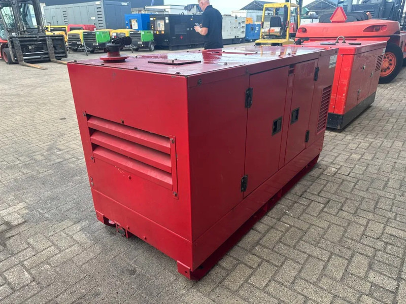 Elektrikli jeneratör Atlas-Copco QAS 38 Yanmar Mecc Alte Spa 40 kVA Silent generatorset: fotoğraf 9