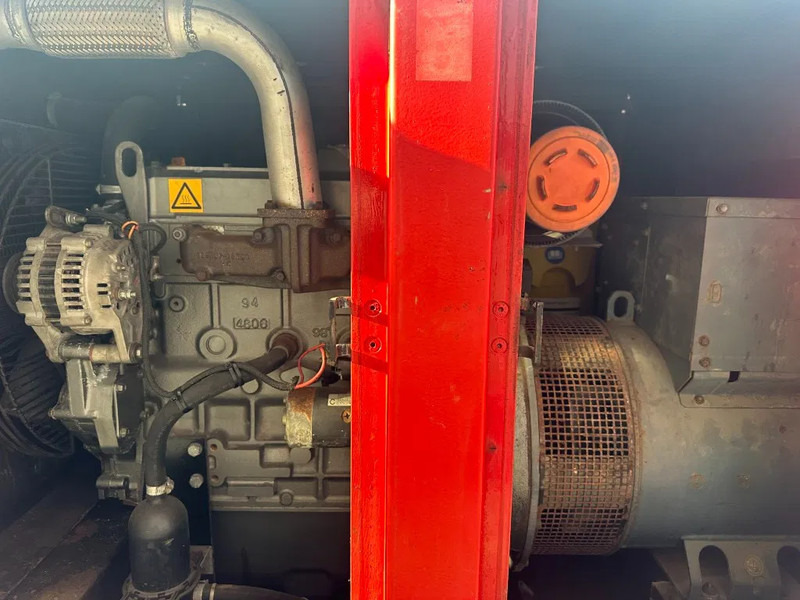 Elektrikli jeneratör Atlas-Copco QAS 38 Yanmar Mecc Alte Spa 40 kVA Silent generatorset: fotoğraf 13