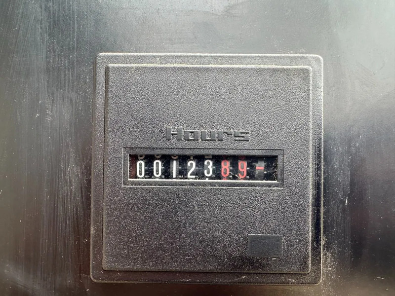 Cummins KTA 38 G1 Leroy Somer 800 kVA noodstroom generatorset as New ! 123 hours ! - Elektrikli jeneratör: fotoğraf 4 Cummins KTA 38 G1 Leroy Somer 800 kVA noodstroom generatorset as New ! 123 hours ! - Elektrikli jeneratör: fotoğraf 4
