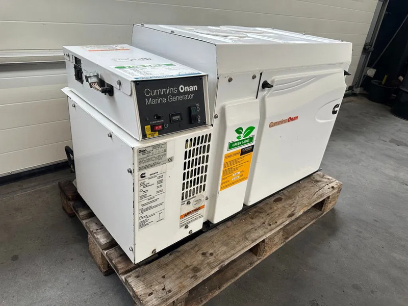 Cummins Onan MDKBP Kubota 4 cilinder Diesel 13.5 kVA Marine Silent generatorset - Elektrikli jeneratör: fotoğraf 3 Cummins Onan MDKBP Kubota 4 cilinder Diesel 13.5 kVA Marine Silent generatorset - Elektrikli jeneratör: fotoğraf 3