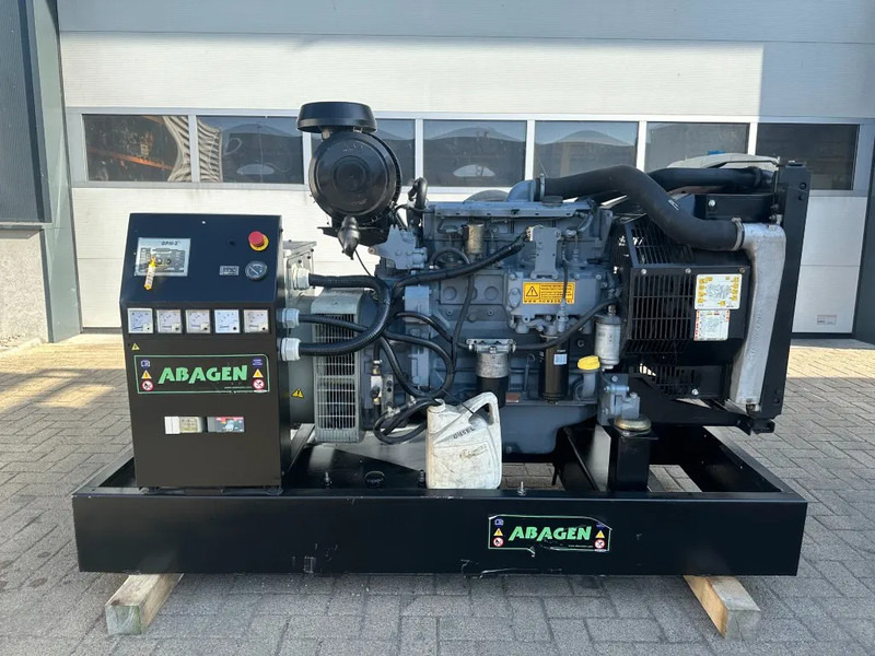 Deutz BF4M 1013 EC Leroy Somer 115 kVA generatorset - Elektrikli jeneratör: fotoğraf 1 Deutz BF4M 1013 EC Leroy Somer 115 kVA generatorset - Elektrikli jeneratör: fotoğraf 1