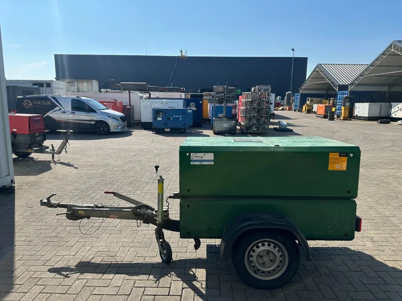 Deutz F2M 1011 Mobiele Diesel Compressor 2.5 m3 / min 22 kW 7 Bar Aanhanger - Hava kompresörü: fotoğraf 4 Deutz F2M 1011 Mobiele Diesel Compressor 2.5 m3 / min 22 kW 7 Bar Aanhanger - Hava kompresörü: fotoğraf 4