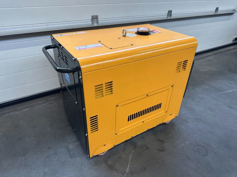 Yeni Elektrikli jeneratör Diesel Diesel Generator UK-9500 5.5 kW 230 en 400 Volt Silent Diesel generator New !: fotoğraf 9