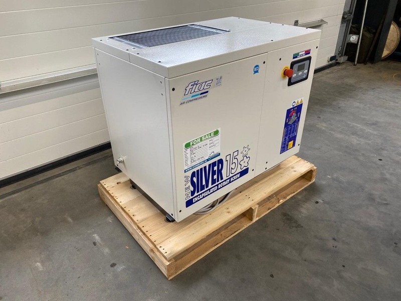 Fiac NewSilver 15 1430 L / min 11 kW 10 Bar Elektrische Schroefcompressor Nieuw ! - Hava kompresörü: fotoğraf 3 Fiac NewSilver 15 1430 L / min 11 kW 10 Bar Elektrische Schroefcompressor Nieuw ! - Hava kompresörü: fotoğraf 3