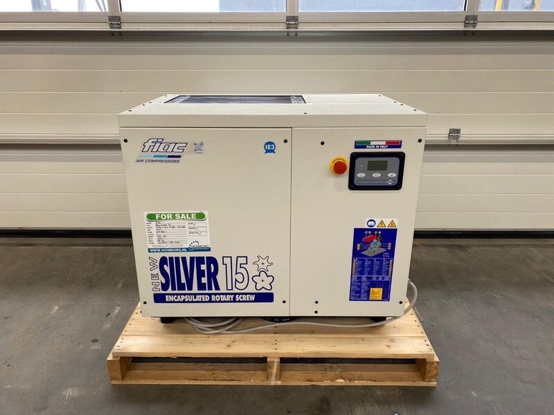 Fiac NewSilver 15 1430 L / min 11 kW 10 Bar Elektrische Schroefcompressor Nieuw ! - Hava kompresörü: fotoğraf 2 Fiac NewSilver 15 1430 L / min 11 kW 10 Bar Elektrische Schroefcompressor Nieuw ! - Hava kompresörü: fotoğraf 2