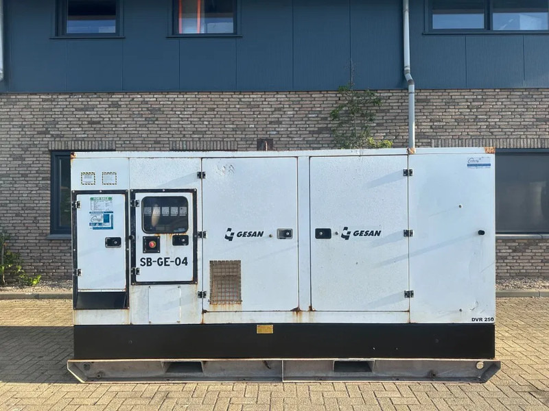 GESAN DVR 250 Volvo leroy Somer 275 kVA Silent Rental generatorset - Elektrikli jeneratör: fotoğraf 1 GESAN DVR 250 Volvo leroy Somer 275 kVA Silent Rental generatorset - Elektrikli jeneratör: fotoğraf 1