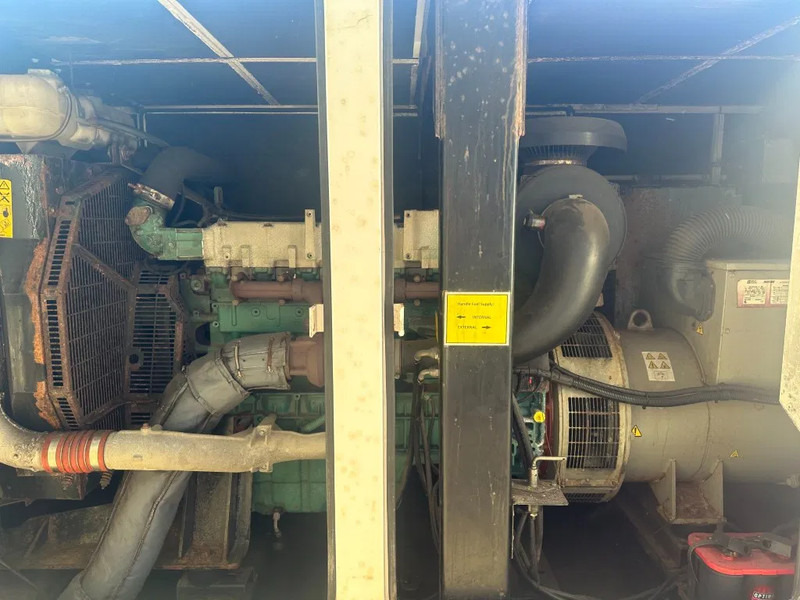 GESAN DVR 250 Volvo leroy Somer 275 kVA Silent Rental generatorset - Elektrikli jeneratör: fotoğraf 3 GESAN DVR 250 Volvo leroy Somer 275 kVA Silent Rental generatorset - Elektrikli jeneratör: fotoğraf 3