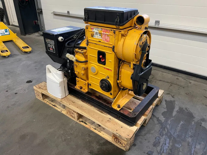 Hatz 2M40H Stamford 25 kVA generatorset - Elektrikli jeneratör: fotoğraf 2 Hatz 2M40H Stamford 25 kVA generatorset - Elektrikli jeneratör: fotoğraf 2