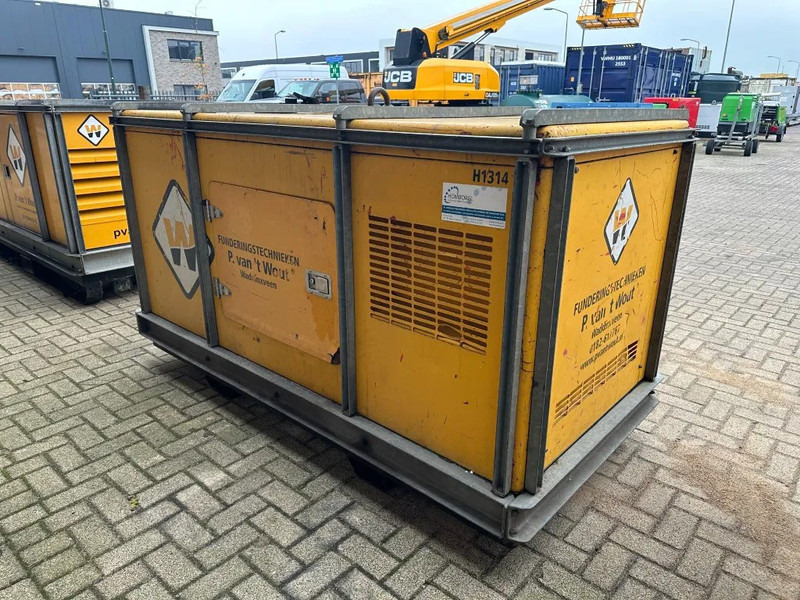 Himoinsa Iveco Stamford 40 kVA Silent generatorset - Elektrikli jeneratör: fotoğraf 5 Himoinsa Iveco Stamford 40 kVA Silent generatorset - Elektrikli jeneratör: fotoğraf 5