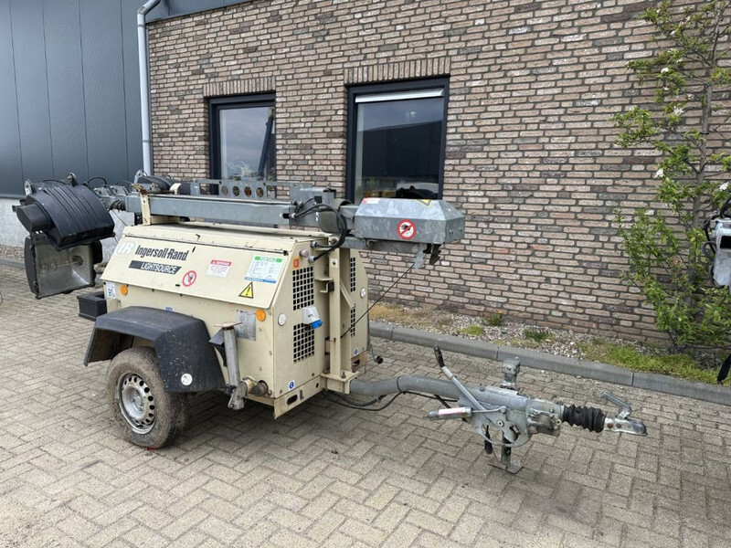 Ingersoll Rand LT6K Kubota 6 kVA Mobiele Lichtmast Aggregaat Light Tower - Aydınlatma kulesi: fotoğraf 3 Ingersoll Rand LT6K Kubota 6 kVA Mobiele Lichtmast Aggregaat Light Tower - Aydınlatma kulesi: fotoğraf 3