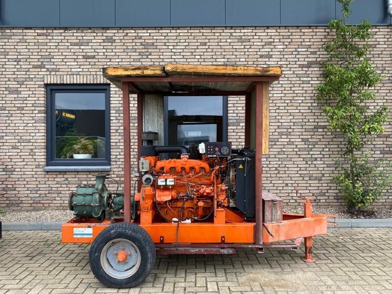 Iveco 8061 I 25.05 waterpomp set 144 m3 / h 12 Bar mobiele Beregening pompset - Su pompasi: fotoğraf 1 Iveco 8061 I 25.05 waterpomp set 144 m3 / h 12 Bar mobiele Beregening pompset - Su pompasi: fotoğraf 1