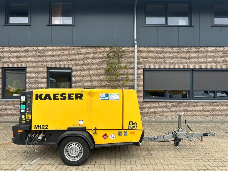 Kaeser M122 Deutz 11.1 m3 / min 10 Bar 83 kW Mobiele Diesel Compressor - Hava kompresörü: fotoğraf 1 Kaeser M122 Deutz 11.1 m3 / min 10 Bar 83 kW Mobiele Diesel Compressor - Hava kompresörü: fotoğraf 1