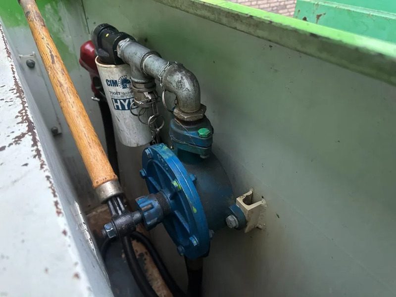 Depolama tankı Kiwa IBC Steenbergen 2000 liter Dieseltank met handpomp Milieutank: fotoğraf 8 Depolama tankı Kiwa IBC Steenbergen 2000 liter Dieseltank met handpomp Milieutank: fotoğraf 8